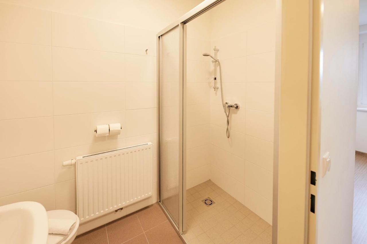 I Am Hotel Im Living Campus Leoben  Room photo